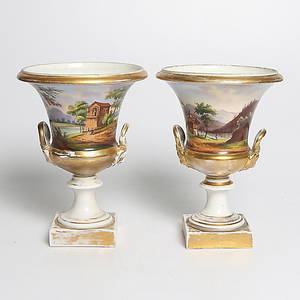 URNOR, ett par, porslin, Empire, Frankrike, 1800-tal.