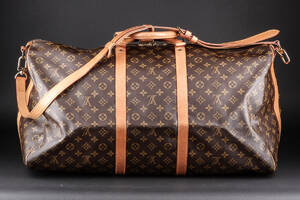 Louis Vuitton. Weekendtaske  rejsetaske. Model Keepall 60. Monogram canvas. Denne vare er sat til omsalg under nyt varenummer 4356556
