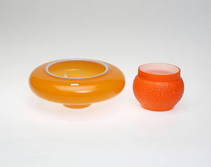 KONSTGLAS, 2 st, 1900-tal.