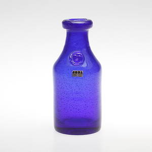 VASFLASKA, glas, Erik Höglund, Boda, signerad.