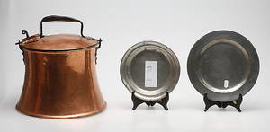 TENNTALLRIKAR, 2 st, antika. SAMT, koppar utensil.