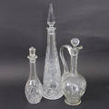 KARAFFER, 3 stycken, slipad kristall.