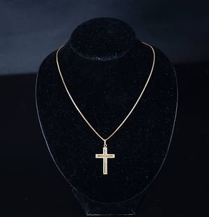 HALSKEDJA MED HÄNGE, 18k guld, vikt 6,8 gram.