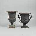 Trädgårdsurnor, 2 st