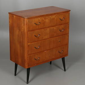 BYRÅ i teak, 1950-tal.