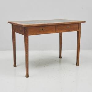 Skrivbord, Längd 110 cm. Djup 64 cm