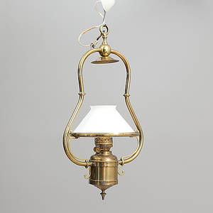 TAKLAMPA, mässing, 1900-tal.