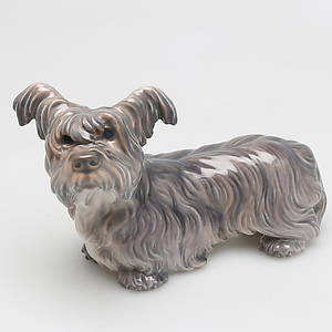 FIGURIN i porslin, skye terrier, Dahl Jensen, Danmark.