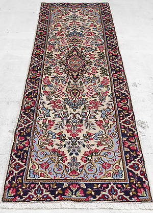 MATTA, Persisk, Kirman, gallerimodell, 295 x 80 cm.