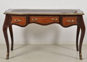 Skrivbord i rokokostil