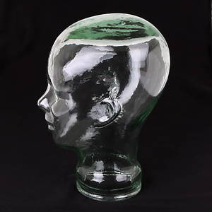 GLASHUVUD, 1900-talets senare del.