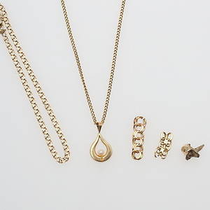 PARTI, halskedja, armband, tandguld, 18 k guld, vikt ca 10 gram.