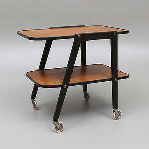 SERVERINGSVAGN, omkring 1900-talets mitt.