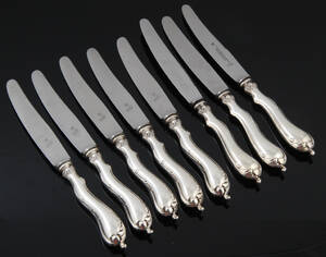Dansk sølvsmed. Frokostknive med skafter af sølv 8