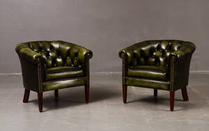 Fåtöjljer, Chesterfieldmodell, ett par 2