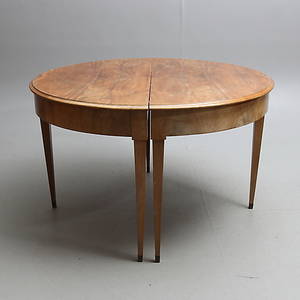 MATSALSBORD, 2 delar, empirestil, omkring 1900.