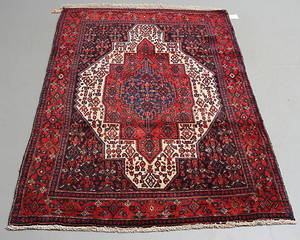 MATTA, orientalisk, ca 163 x 120 cm.