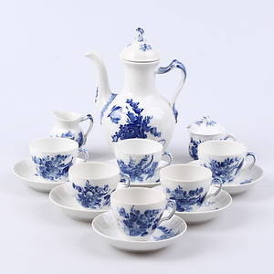 KAFFESERVIS, 15 delar, porslin, Blå blomster, Royal Copenhagen.