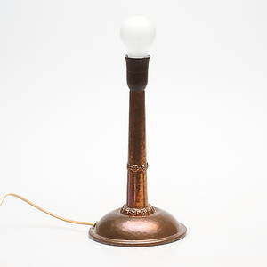 BORDSLAMPA, koppar, jugend, 1900-talets första hälft.