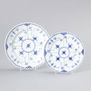 Royal Copenhagen Musselmalet halvblond