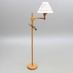 GOLVLAMPA, Staken, design Carl Malmsten.