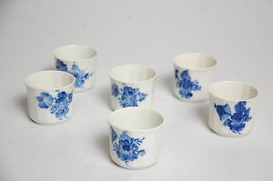 DESSERTKOPPAR, 6 st  Blå blomster .