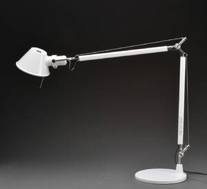 Michele De Lucchi  Giancarlo Fassina. Bordlampe