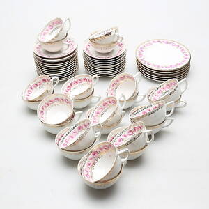 KAFFESERVISDELAR, 54 st, porslin,1900-tal.