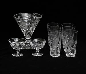 GLASSERVIS, 9 delar, Boda, 1900-tal.