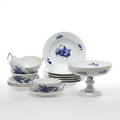 MATSERVISDELAR, porslin, 11 delar,Blå Blomst, Royal Copenhagen, 1900-tal.