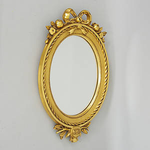 SPEGEL, förgylld, gustaviansk stil, 1900-talets mitt.