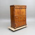 CHIFFONJÉ, nyrenässans,1800-talets andra hälft.