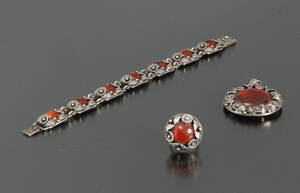 N.E. From. Smykkesæt, sterling sølv og varmebehandlet rav 3