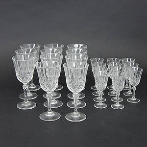 GLASSERVIS, ananasslipade.