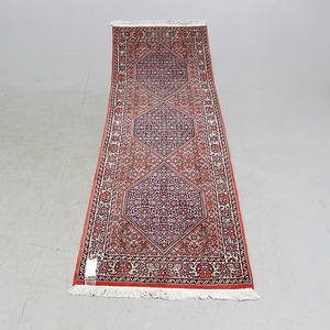 MATTA, gallerimodell, Iran, 217 x 70 cm.