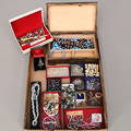 BIJOUTERIER, halsband, armband, broscher, damur, smyckeskrin.