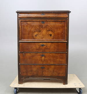 CHIFFONJÉ, 1800-tal.