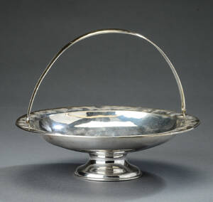 P. Hertz. Opsats af sølv