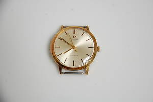 HERRARMBANDSUR, Omega  Geneve.