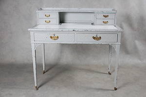 DAMSKRIVBORD, med uppsats, 1800-talets senare del.