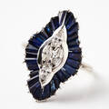 Ring 18 k vitguld safirer diamanter