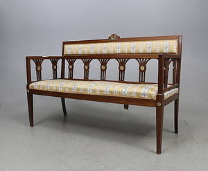 SOFFA, sengustaviansk stil, 1900-tal.