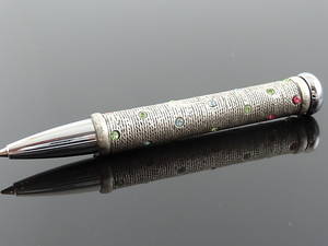 WOMENS SILVER Handbag Pen.