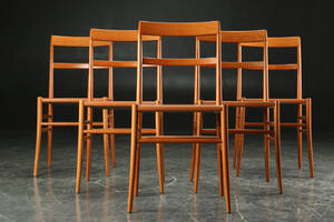 Calligaris. Fem stole, bøg og læder 5