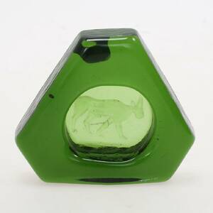 KONSTGLAS. Erik Höglund, Boda. Liten skål, grön glasmassa.