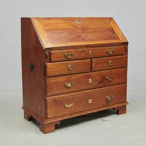 Sekretär, 1800-tal. Bredd 105. Djup 53 cm
