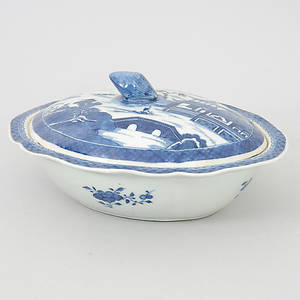 TERRIN, porslin, Kina, 17001800-tal.