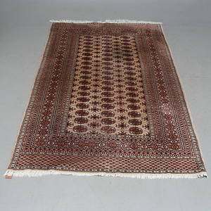 MATTA, orientalisk, ca 202 x 141 cm.