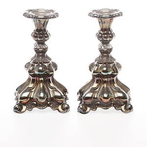 LJUSSTAKAR, 1 par, nysilver, rokokostil, 1900-tal.