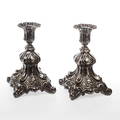 LJUSSTAKAR, ett par, silver, rokokostil, 1900-tal.